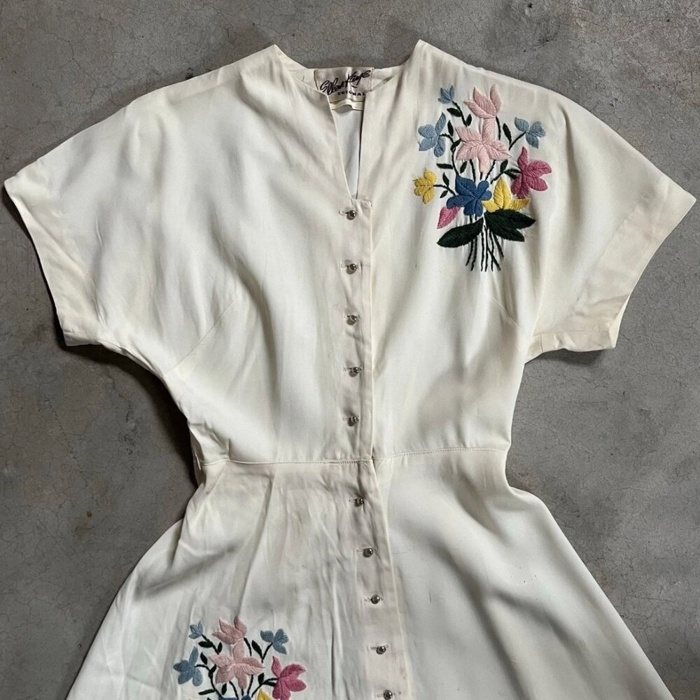 Vintage 1940s Ellen Kaye Original Embroidered Rayon Day Dress